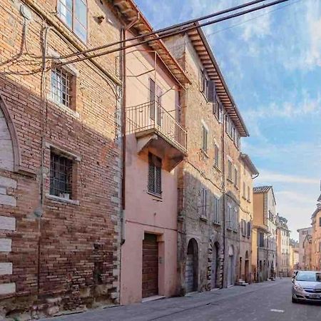 Perugia Home Apartment La Finestra Di Fronte المظهر الخارجي الصورة